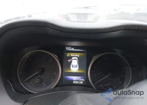 2015 Infiniti Q50 из США, поврежденный, VIN JN1BV7AP4FM334065